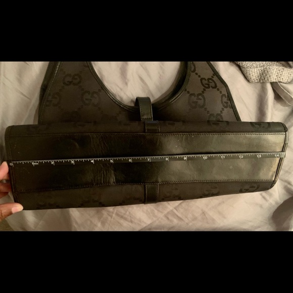 GUCCI HANDBAG - Picture 7 of 8